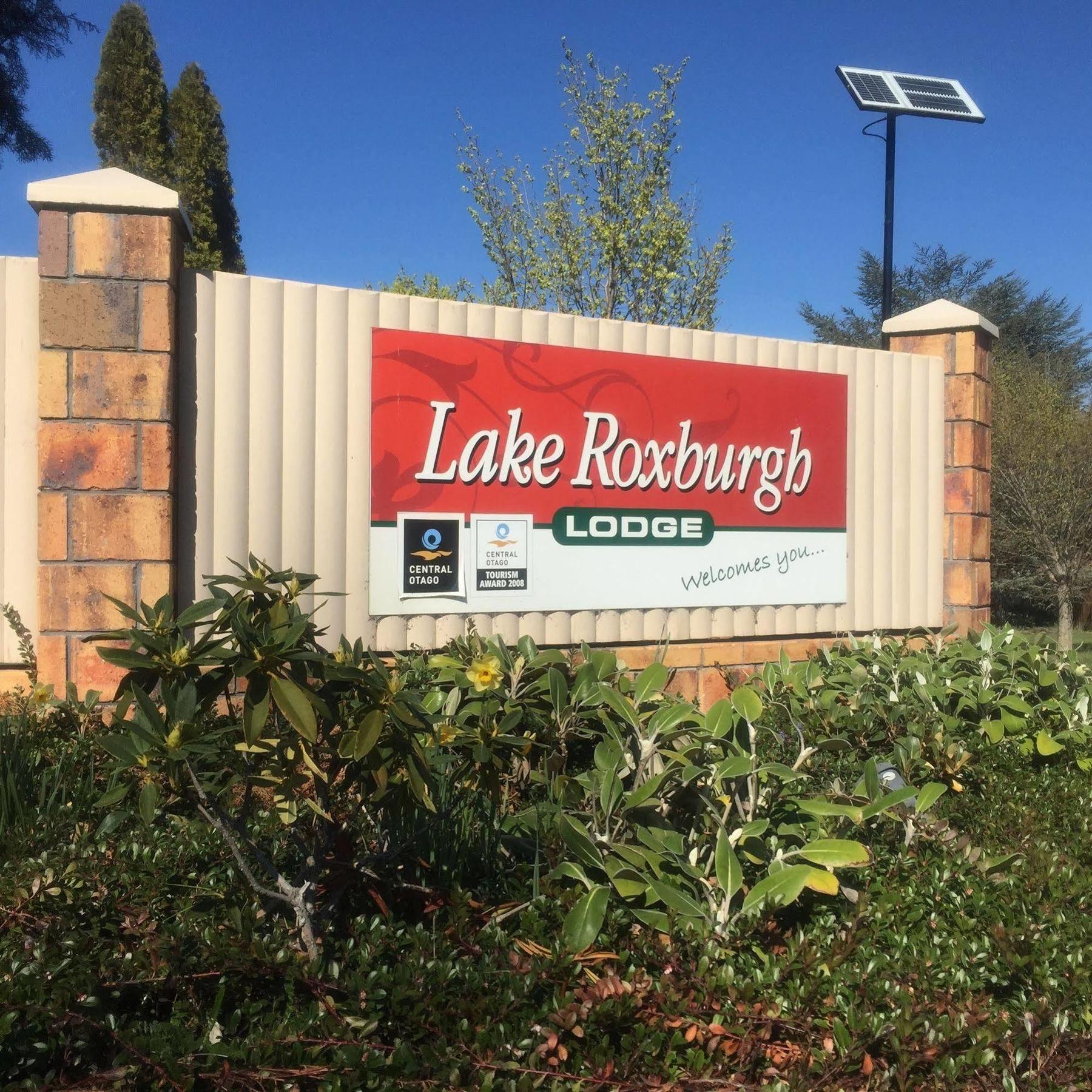 Lake Roxburgh Lodge Экстерьер фото